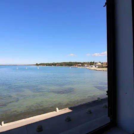 Traumhafte Lage Im Zentrum Von Nur 200 Meter Zum Mit Meerblick Apartament Poreč